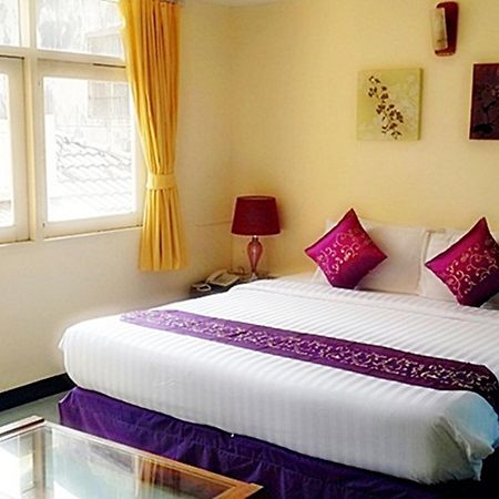 Sawasdee Sukhumvit Inn Bangkok Exteriör bild
