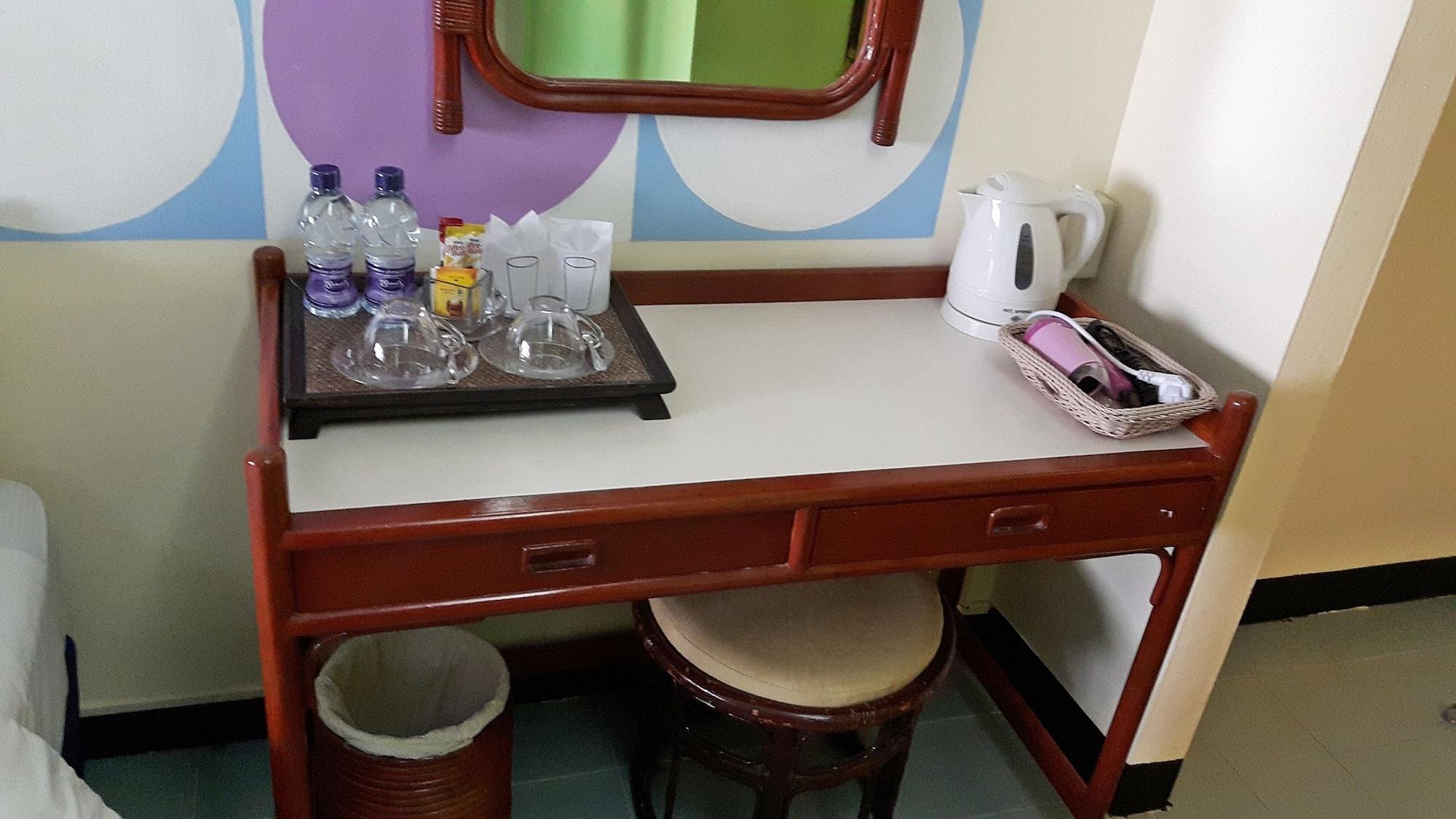 Sawasdee Sukhumvit Inn Bangkok Exteriör bild