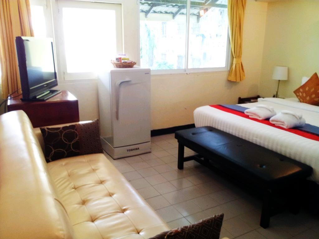 Sawasdee Sukhumvit Inn Bangkok Rum bild